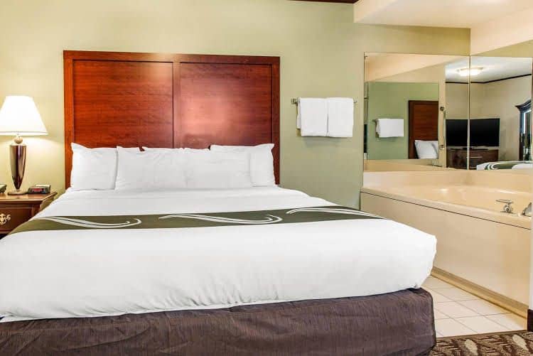 Quality Inn and Suites Zanesville Quality Inn and Suites Zanesville