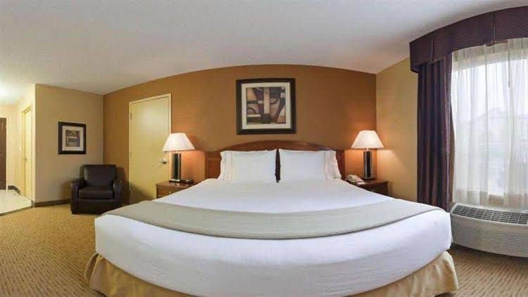 Ramada Edmonton West