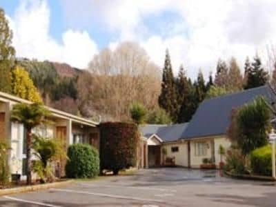 Best Western Braeside Resort