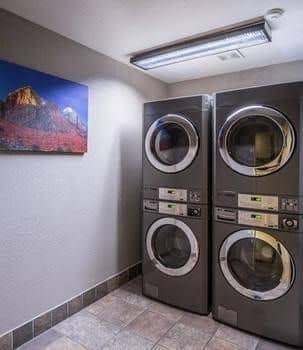 Lexington Inn and Suites Goodyear / West Phoenix