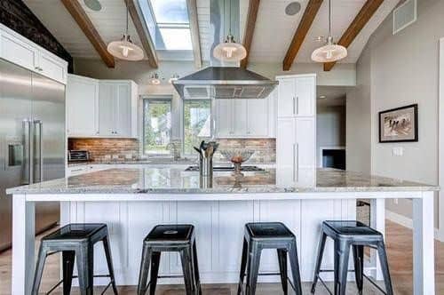Sunrise Ski Haus Christie Heights by Pinnacle Lodging