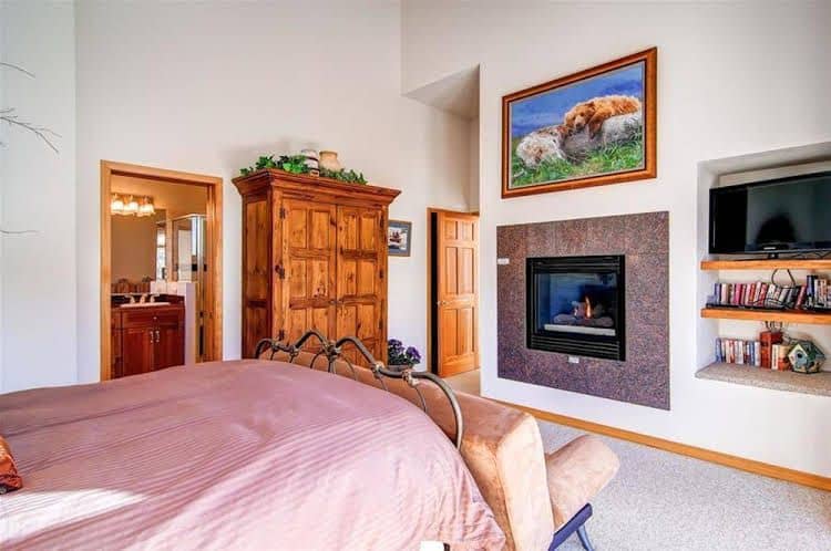 Gold Flake Lodge Main Street By Pinnacle Lodging