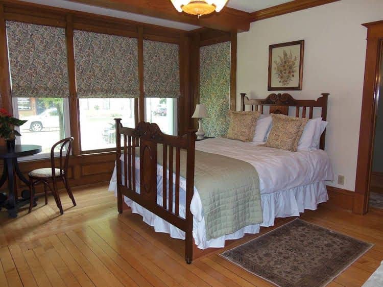 Diplomat Bed and Breakfast Diplomat Bed and Breakfast
