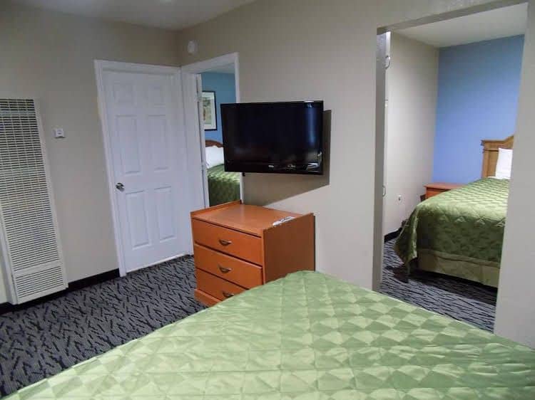 Salt Air Lodge