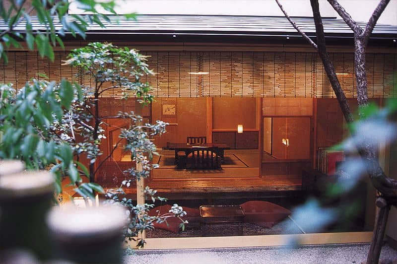 KANAMEAN NISHITOMIYA