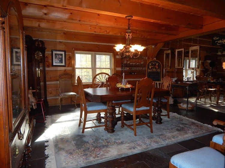 MoonStone Bed and Breakfast MoonStone Bed and Breakfast