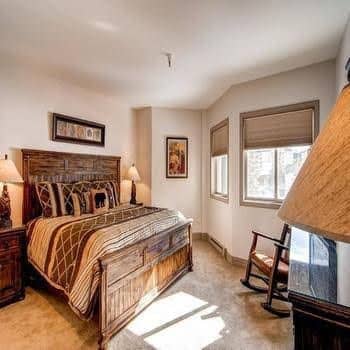 Village At Breckenridge Chateaux By Pinnacle Lodging
