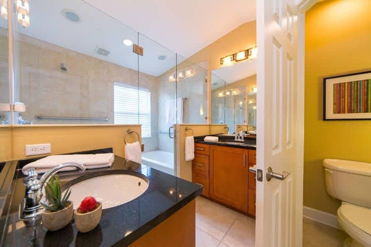 Lexington Vacations by Stark Hospitality