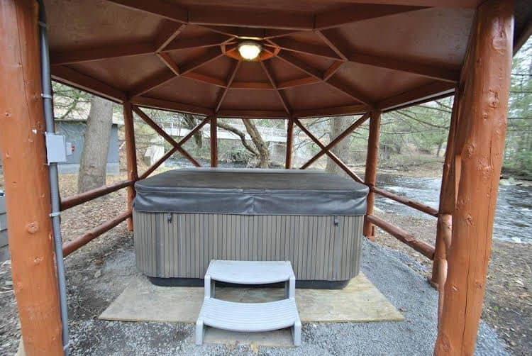 Bushkill Creek Lodge