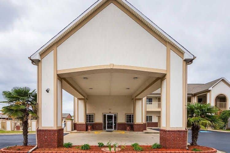 Econo Lodge Inn and Suites Bryant