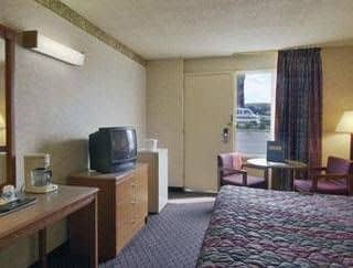 Hampton Inn and Suites Newport/Cincinnati