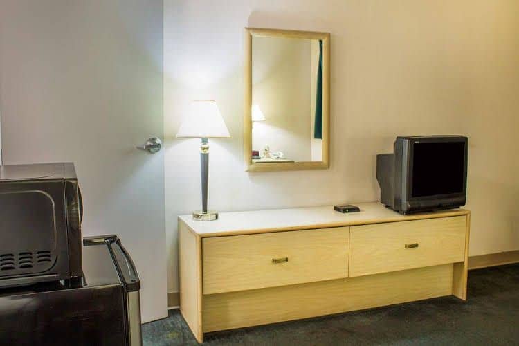 Econo Lodge Hazleton North