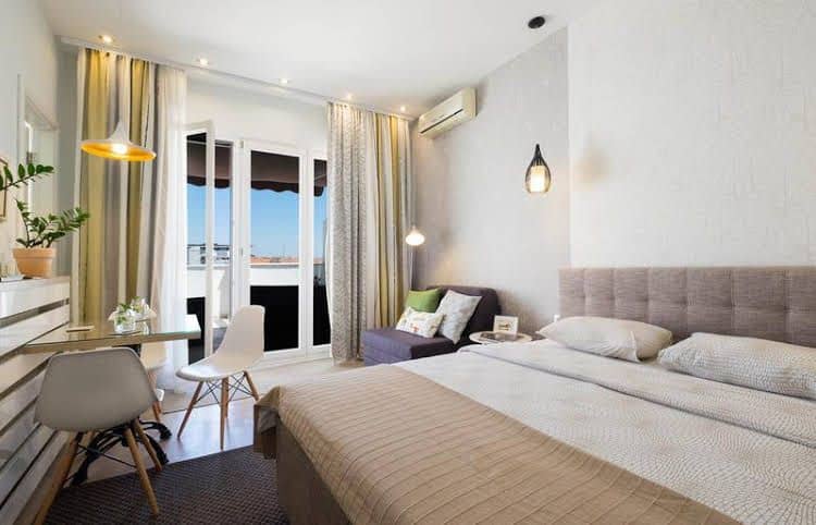 Luxury Studio BAH with terrace Luxury Studio BAH with terrace