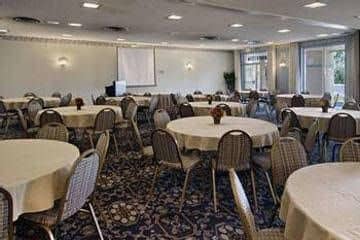 HOWARD JOHNSON INN