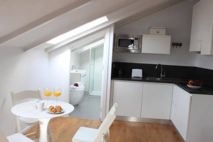 Life Apartments Calderon Life Apartments Calderon