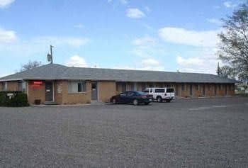 Tops Motel Tops Motel