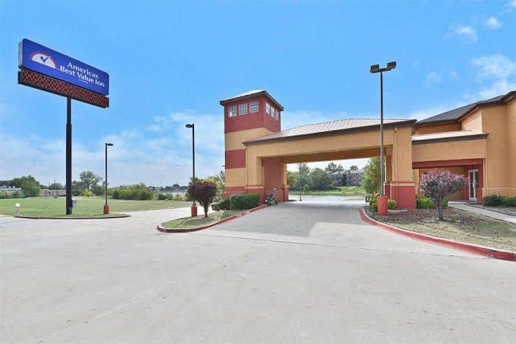 Americas Best Value Inn and SuitesHaltom City/Ft Worth