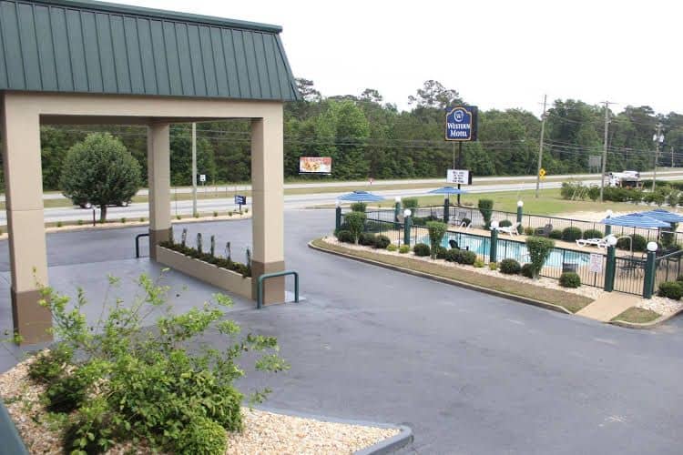 Western Motel