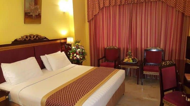 COMFORT INN