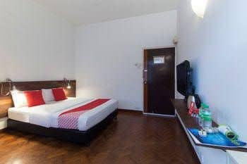 OYO Rooms Raja Chulan Monorail