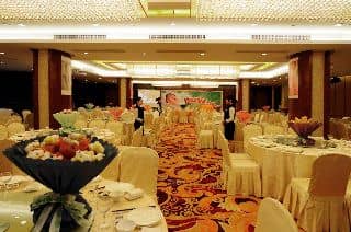 Golden Port Hotel