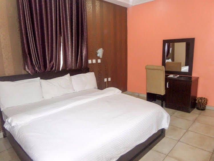 Siman Suites Siman Suites