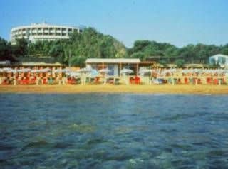 Costa Tiziana Resort