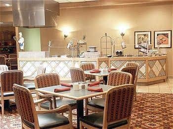 Holiday Inn Beaumont East Medical Ctr Area