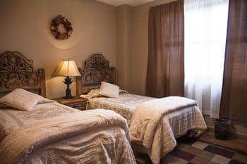 Tadeo Inn Bed and Breakfast