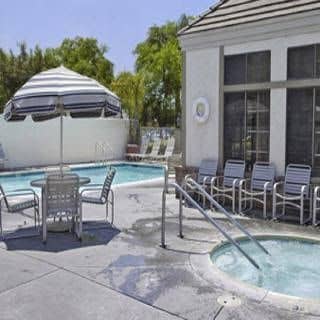 Travelodge Anaheim Convention Center