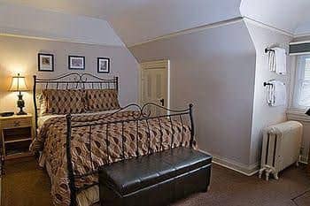 Banting House Bed and Breakfast