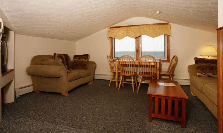Normandie Motor Inn