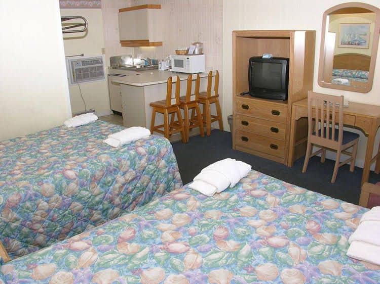 Beau Rivage Motel