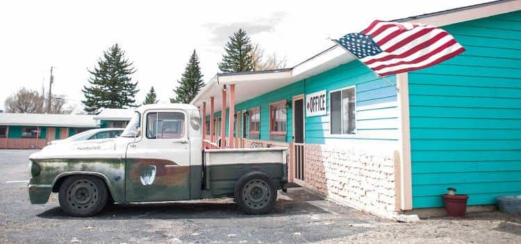 Raton Pass Inn