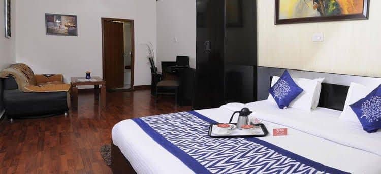 OYO Rooms Fortis Hospital