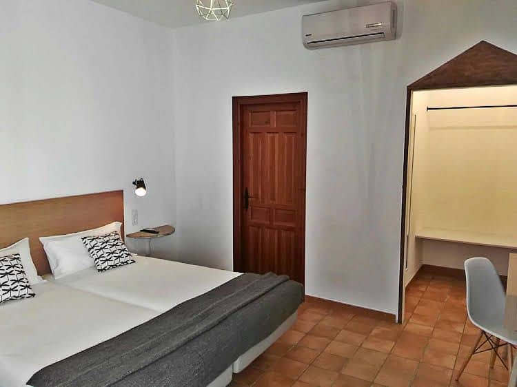 Frenteabastos Hostel and Suites Frenteabastos Hostel and Suites
