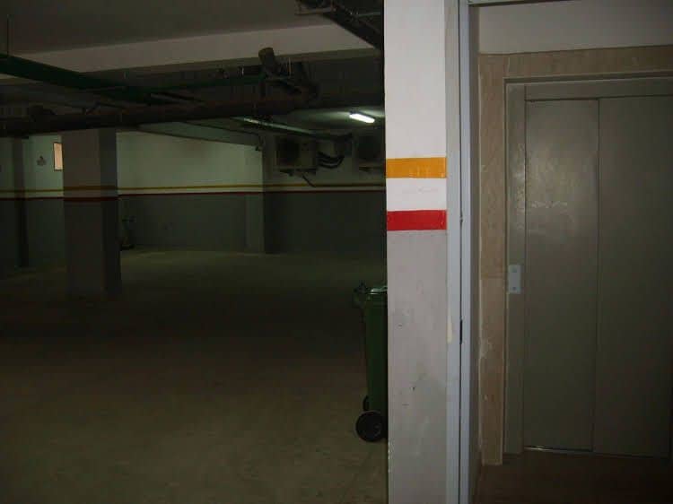 Oasis Square Apartment