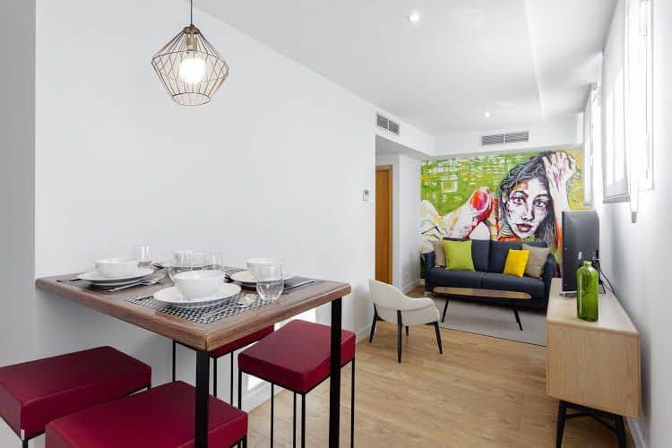 Home Art Apartments
