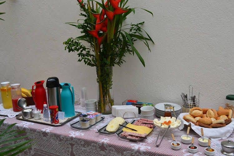 Casa Amarela Bed and Breakfast ZONA SUL
