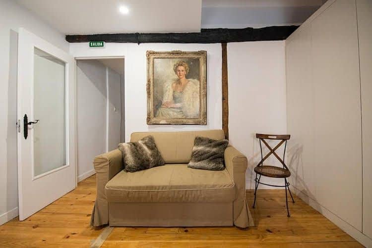 Heart of Pamplona Apartment