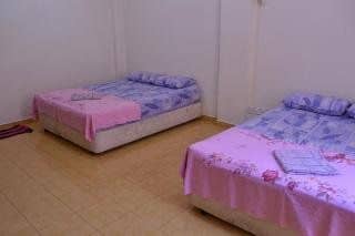 Tanjung Malie Beach Motel