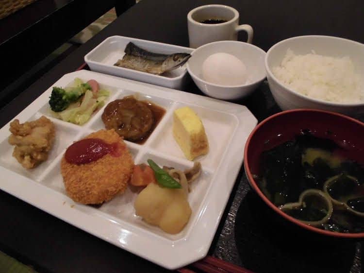 Wellbe Meieki Caters to Men
