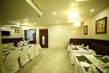 OYO Rooms off Aurobindo Ashram
