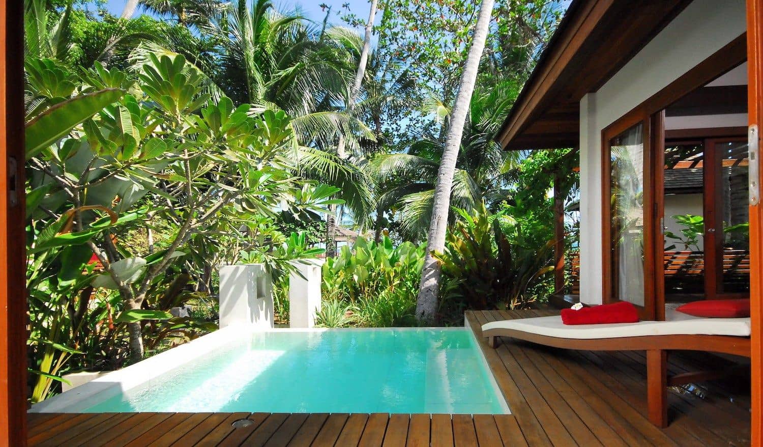 The Privilege Hotel Ezra Royal Beach