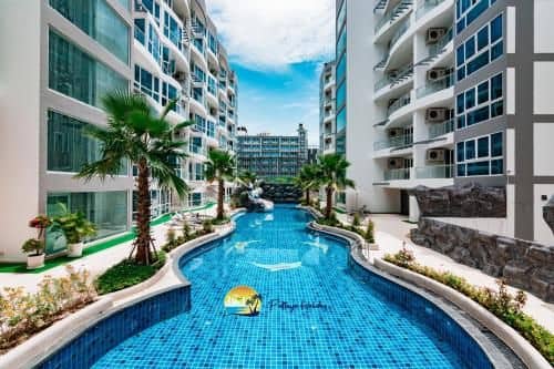 Central Grand Avenue by Pattaya Holiday