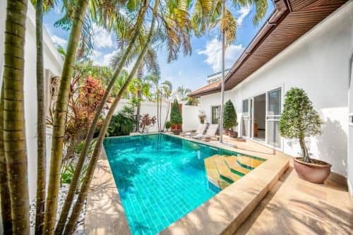 Private Beach Majestic Pool Villa Pattaya