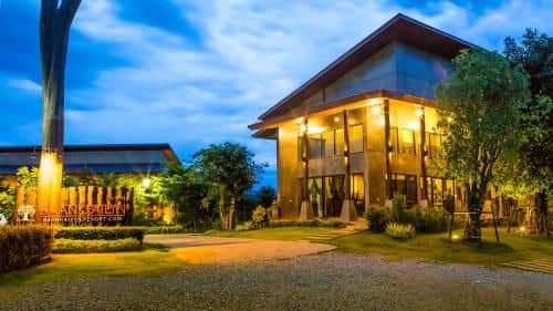 บ้านไพลิน รีสอร์ต ลำพูน