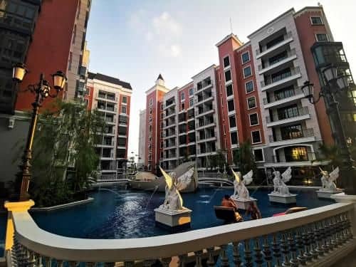 Espana Condo