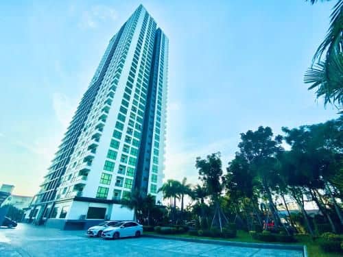 YueShe Dusit grand condo view