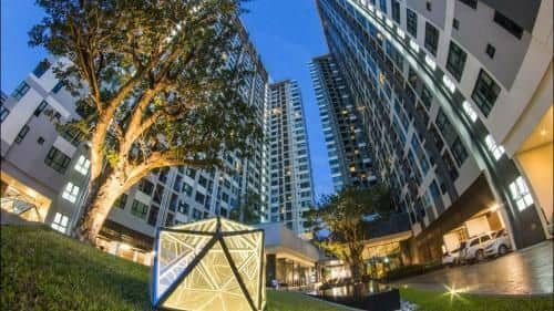 The base central Pattaya Beach Apartment